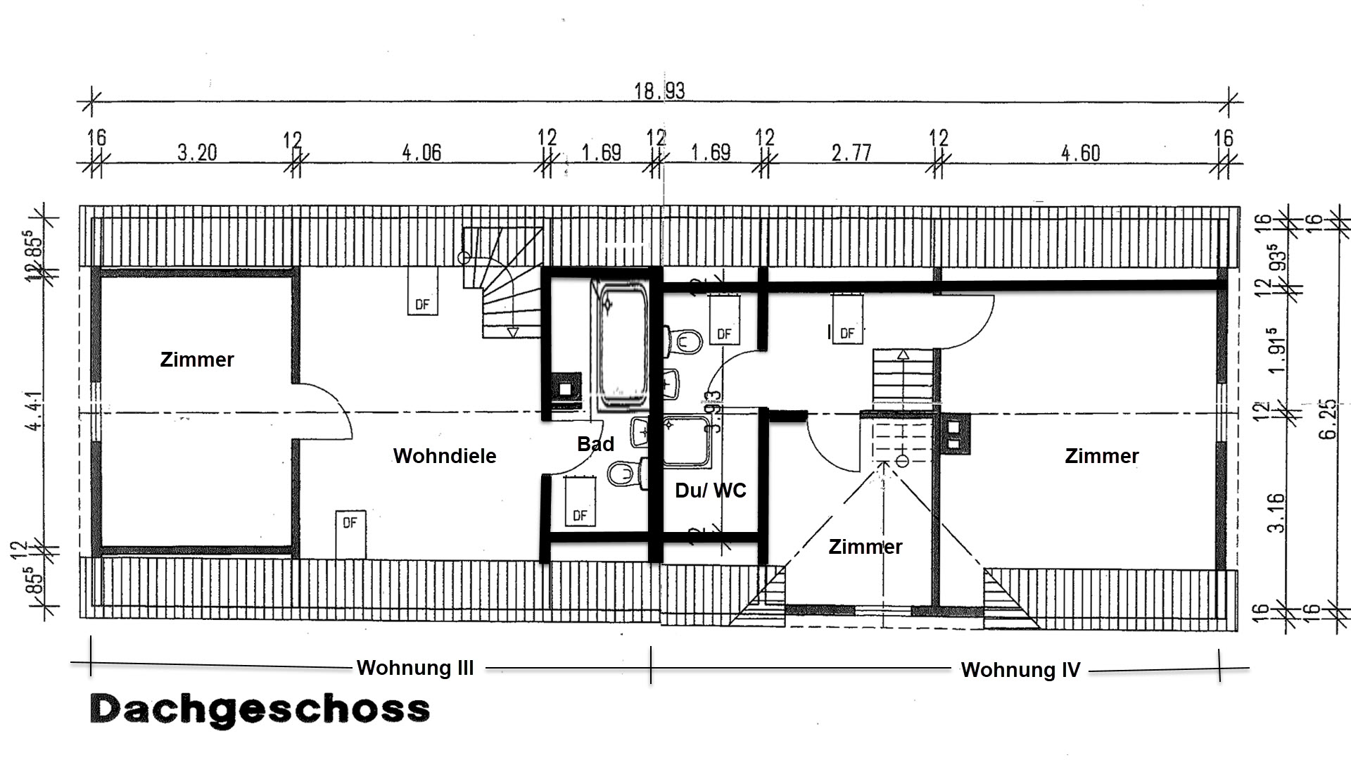 Reichshof-Oberagger: Komplett saniertes Fachwerkhaus mit 4 vermieteten Wohnungen, DG: obere Ebene Wng III und Wng IV